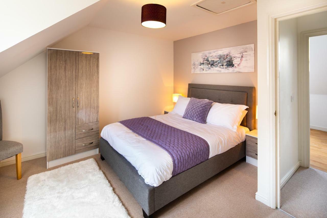 Modern And Spacious Home From Home 1 Mile From M1 - With Netflix, Prime Video, Ps5, Free Parking, Superfast Wifi, Bbq - Sleeps 11 - By Brightleap Apartments Milton Keynes Exteriér fotografie